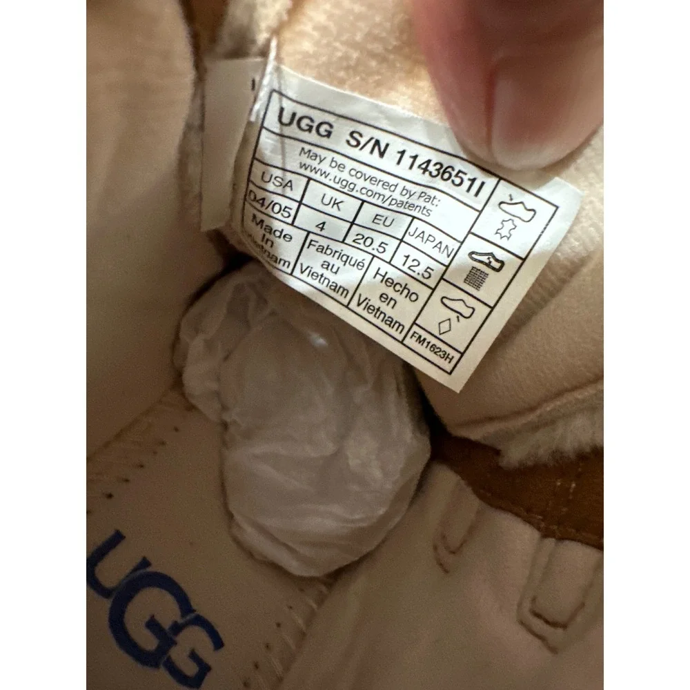 UGG Kids Rennon II Chestnut Leather Suede Boots 1143651I Brown Size 4/5 Infant